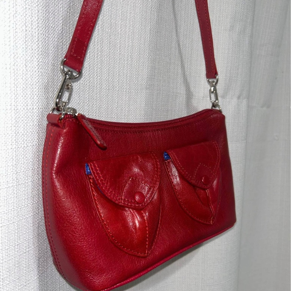 Vintage M London leather purse.